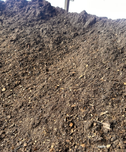 Venda de Terra Adubada - Rio de Janeiro // Terra para Jardinagem